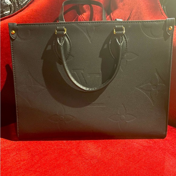 Large LV monogram leather bag. - Picture 3 of 5